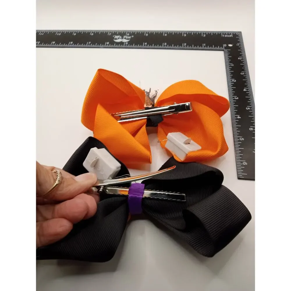 2 Light Up Halloween Bows Black Bow/Orange Bow 1018-19